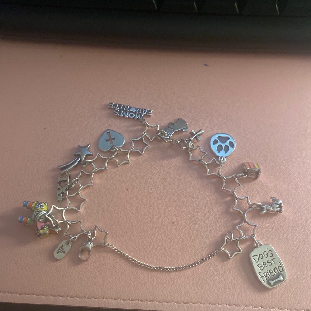 James Avery bracelet with 11 charms